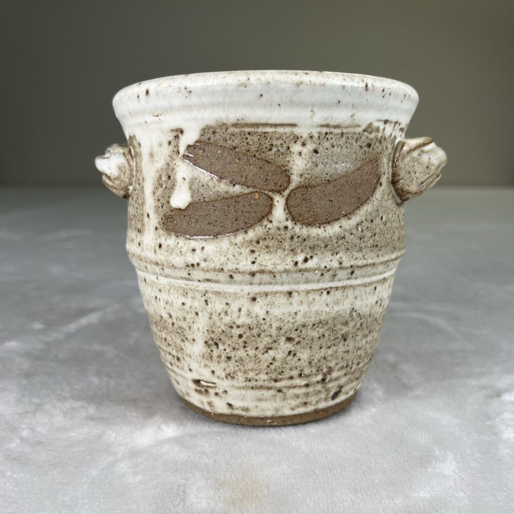 Studio Art Pottery Crock w/Handles Hand Thrown 4.5” W x 5” T Signed BnftsCharity - Picture 2 of 10